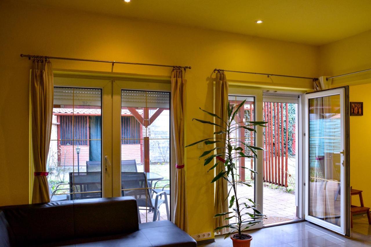 Afrodite Apartmanház Eger Exterior foto