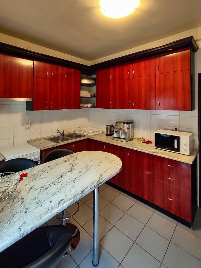 Afrodite Apartmanház Eger Exterior foto